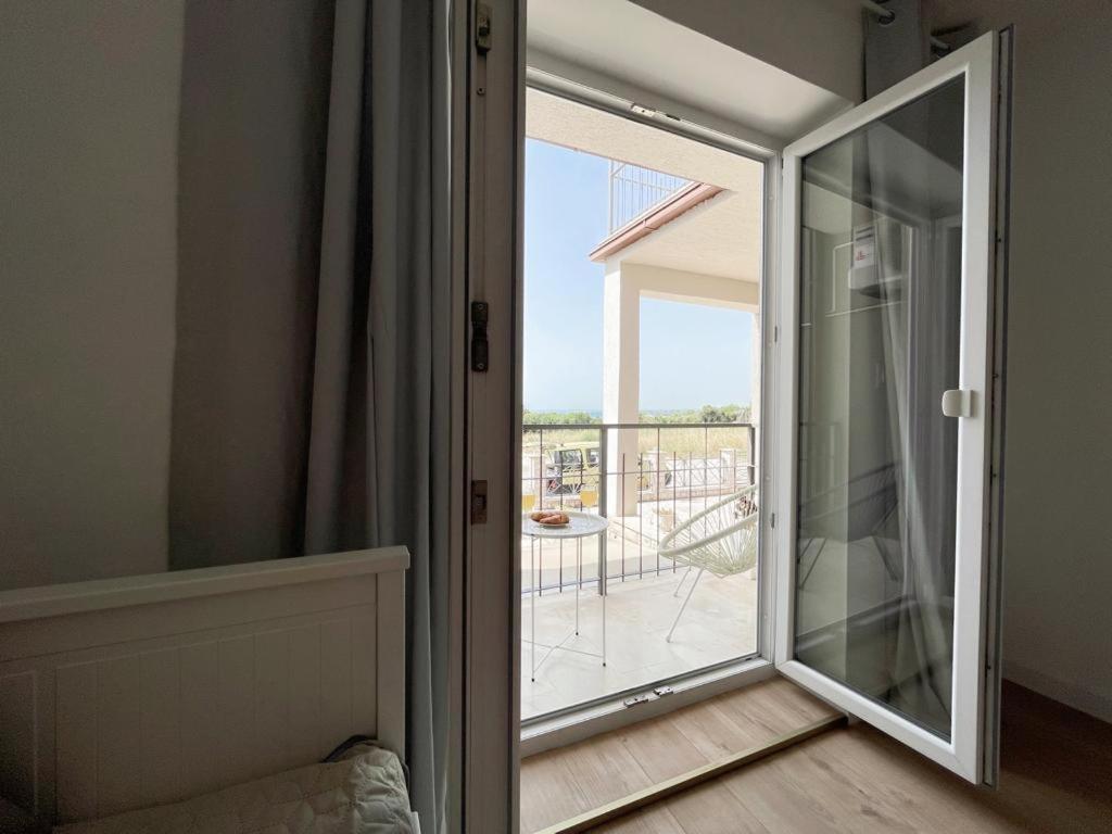Caramel Comforts With Sea View In Stinjan Only 300 Meters From The Beach بولا المظهر الخارجي الصورة