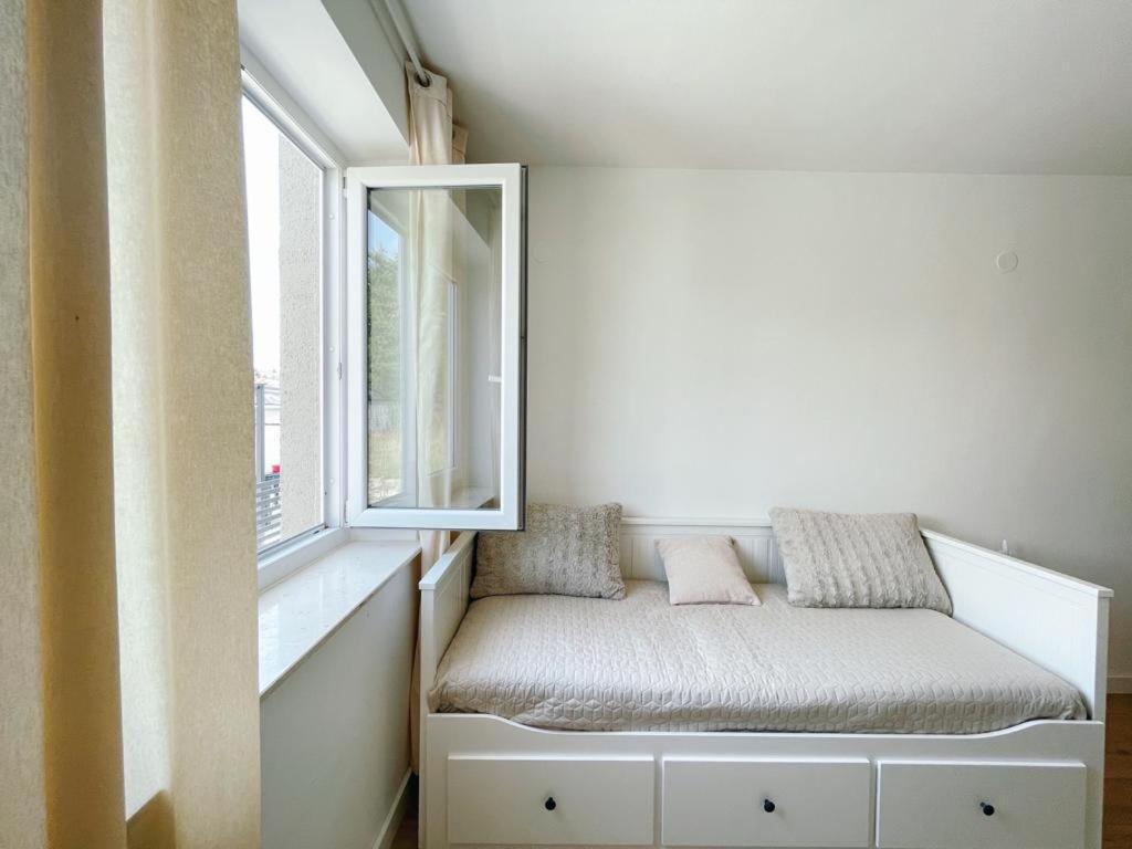 Caramel Comforts With Sea View In Stinjan Only 300 Meters From The Beach بولا المظهر الخارجي الصورة